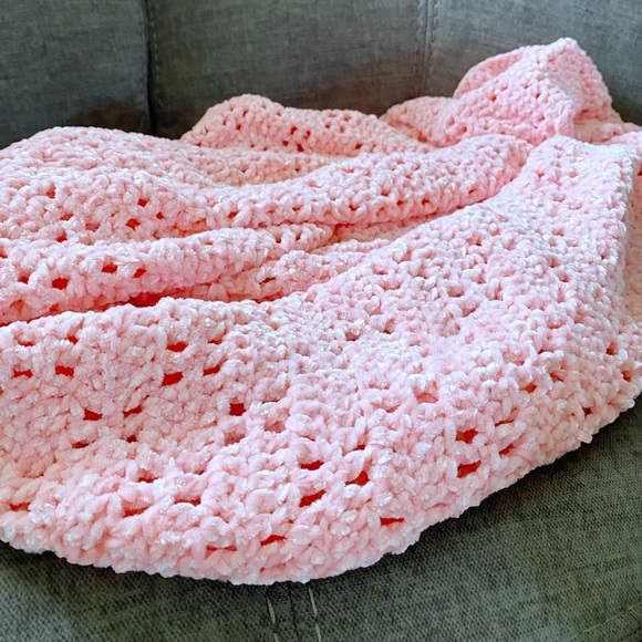 Handmade Crochet Baby Blanket - Picture 7 of 13